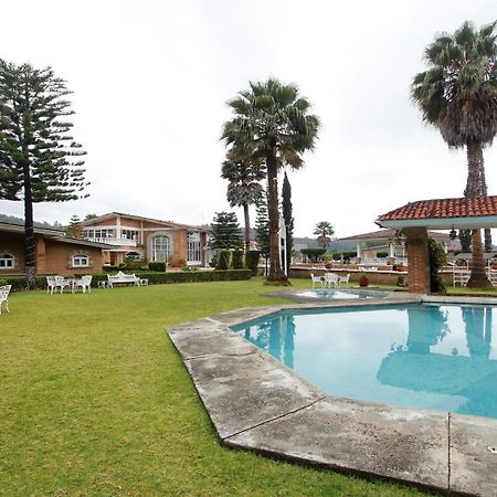 Hotel Villa Monarca Inn Zitacuaro Ngoại thất bức ảnh