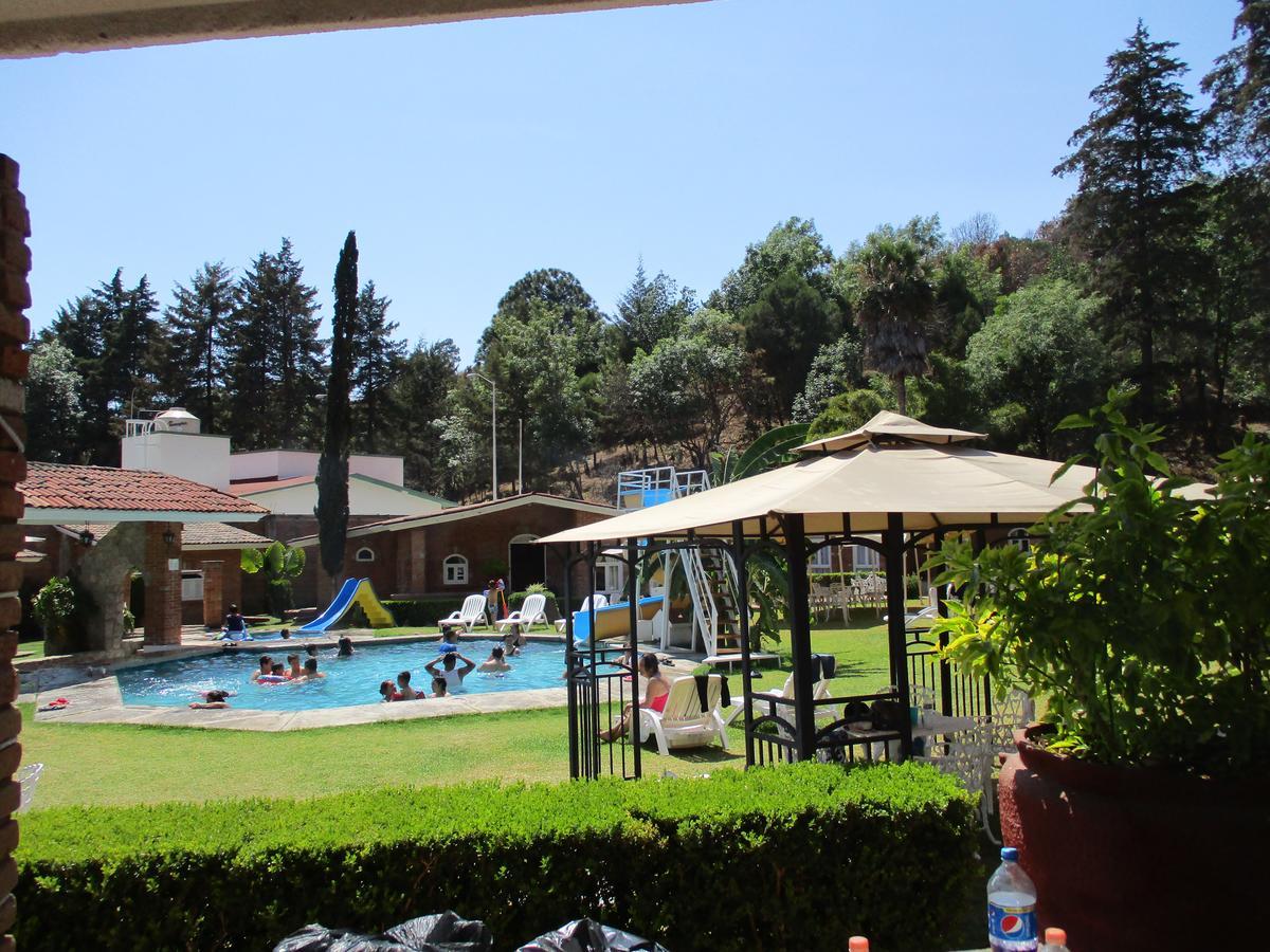 Hotel Villa Monarca Inn Zitacuaro Ngoại thất bức ảnh