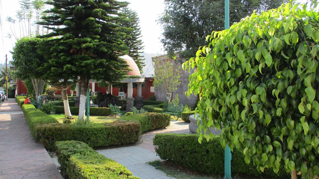 Hotel Villa Monarca Inn Zitacuaro Ngoại thất bức ảnh