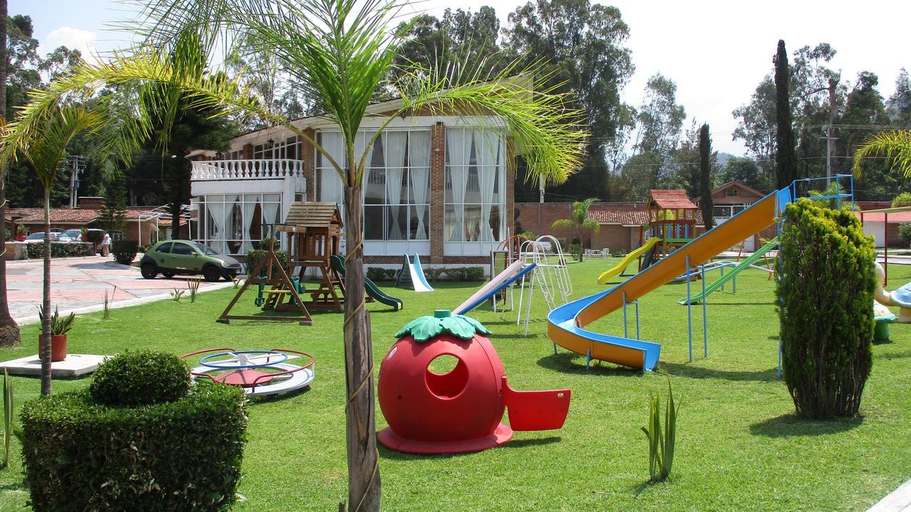 Hotel Villa Monarca Inn Zitacuaro Ngoại thất bức ảnh