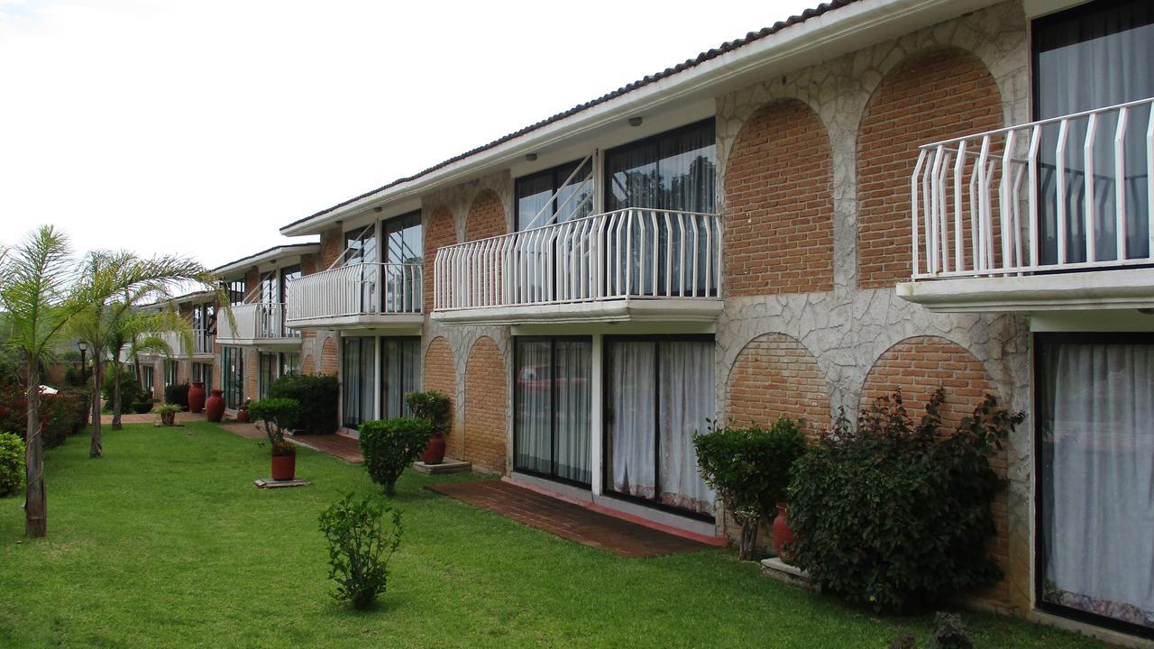 Hotel Villa Monarca Inn Zitacuaro Ngoại thất bức ảnh