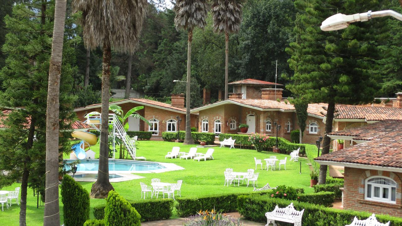 Hotel Villa Monarca Inn Zitacuaro Ngoại thất bức ảnh