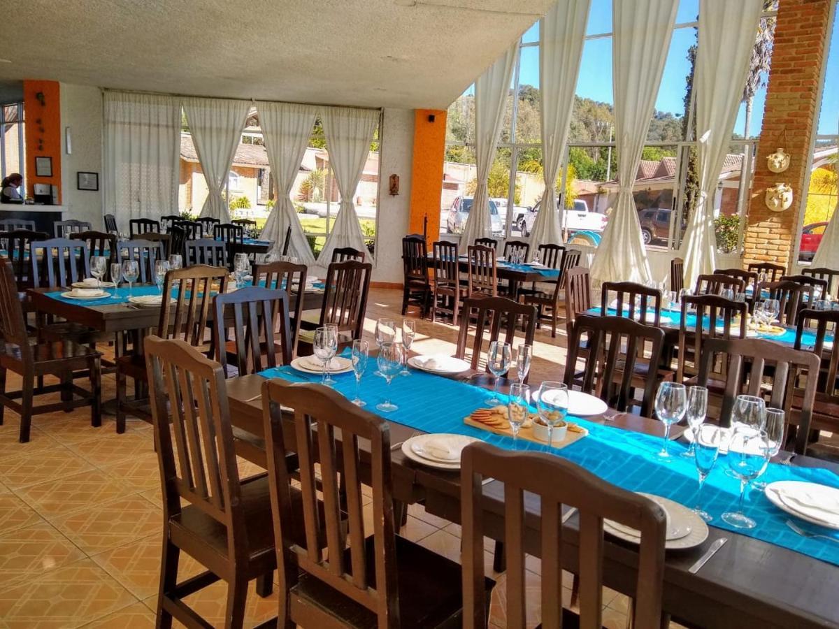 Hotel Villa Monarca Inn Zitacuaro Ngoại thất bức ảnh