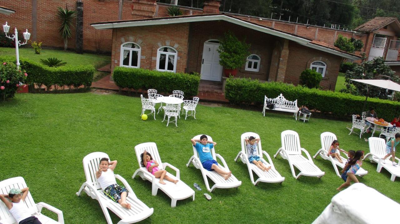 Hotel Villa Monarca Inn Zitacuaro Ngoại thất bức ảnh