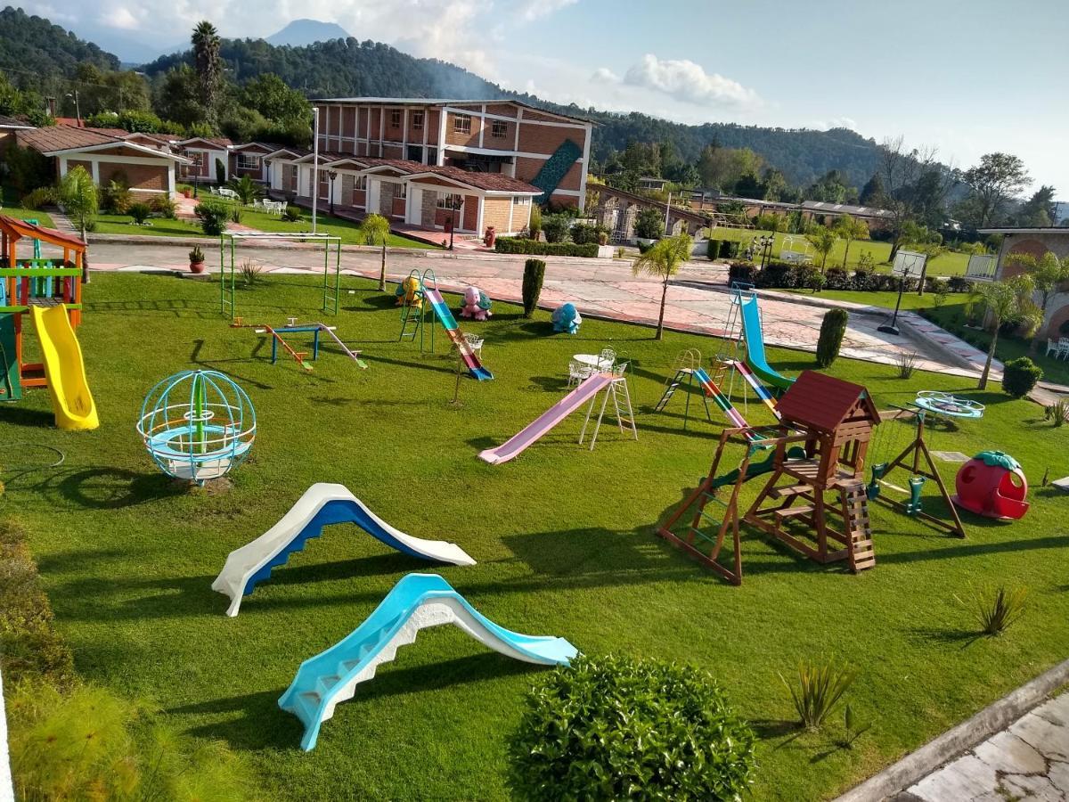 Hotel Villa Monarca Inn Zitacuaro Ngoại thất bức ảnh