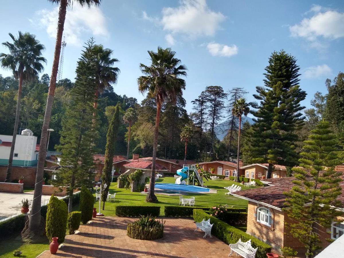 Hotel Villa Monarca Inn Zitacuaro Ngoại thất bức ảnh